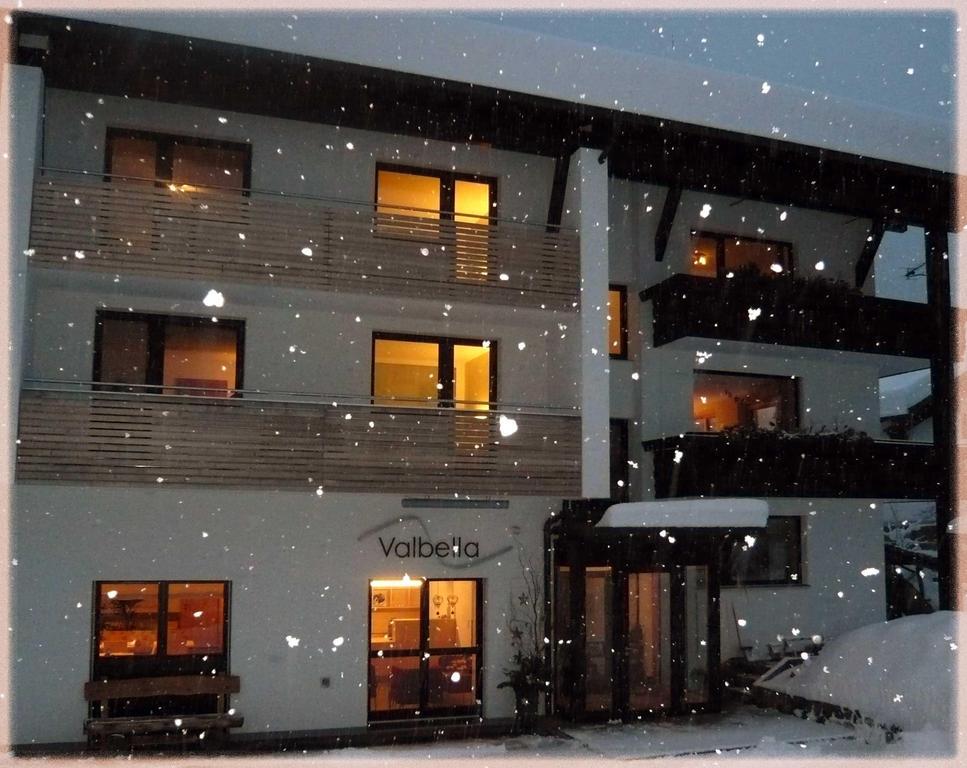 Valbella Bed & Breakfast พาร์เตอเนน ภายนอก รูปภาพ